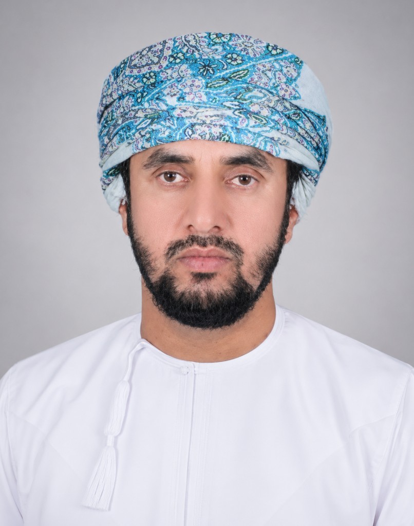 Portrait of Issa Al-Barmani, Director and Digital Project and GIS Systems Advisor at GIS Mappers Software Solutions